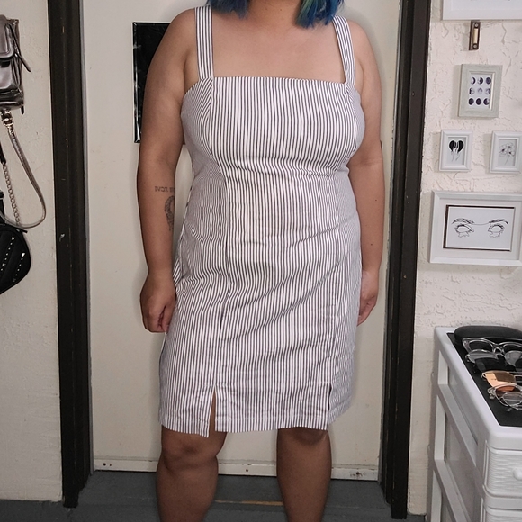 Forever 21 + striped dress - Picture 1 of 6